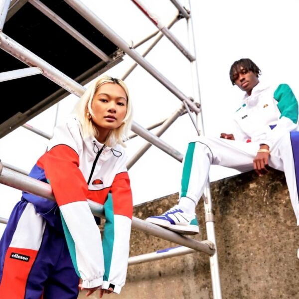 Ellesse sac à dos pliable léger randonnée camping sport