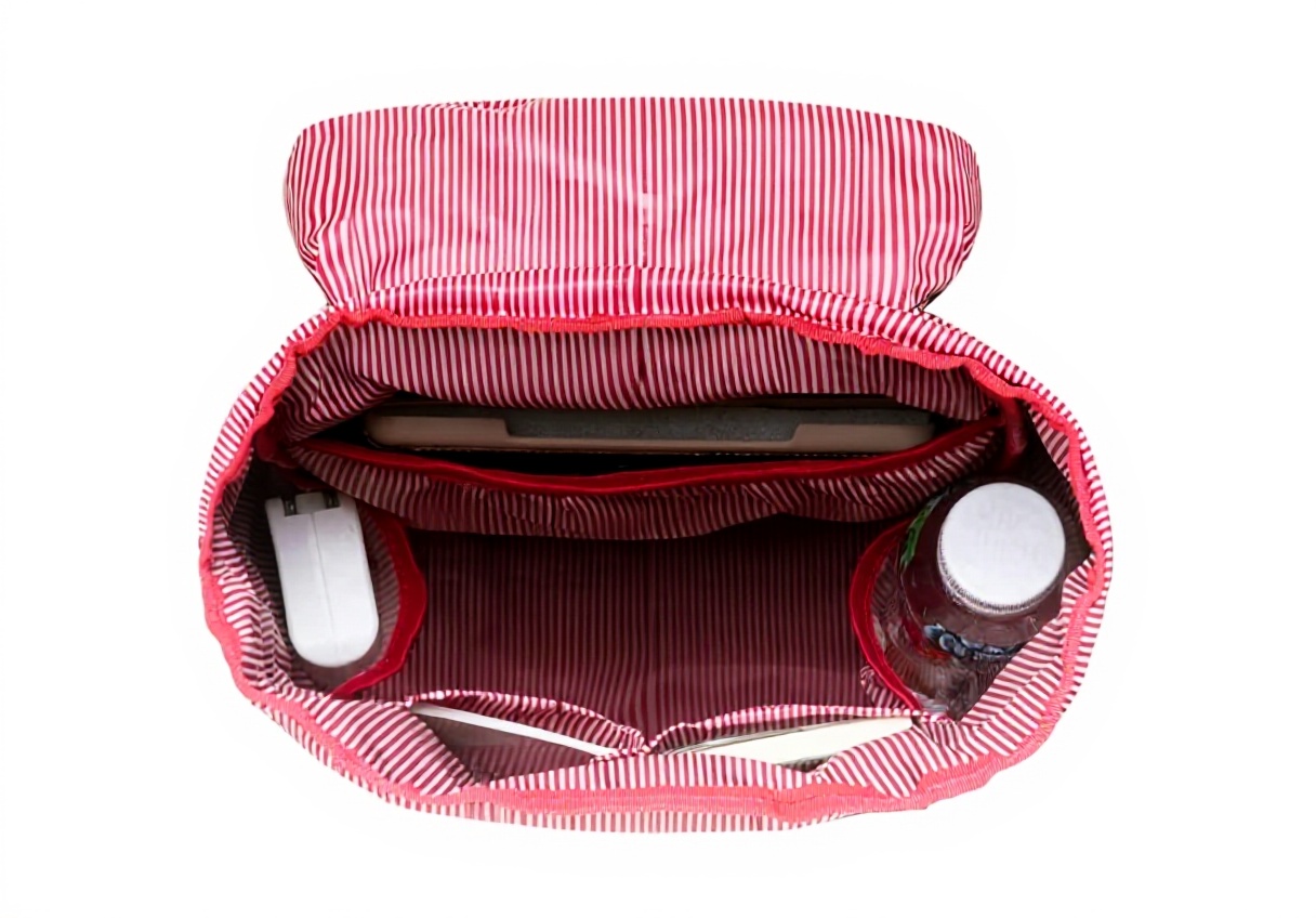 Installing Pavo Monitor Arm on a wooden desk